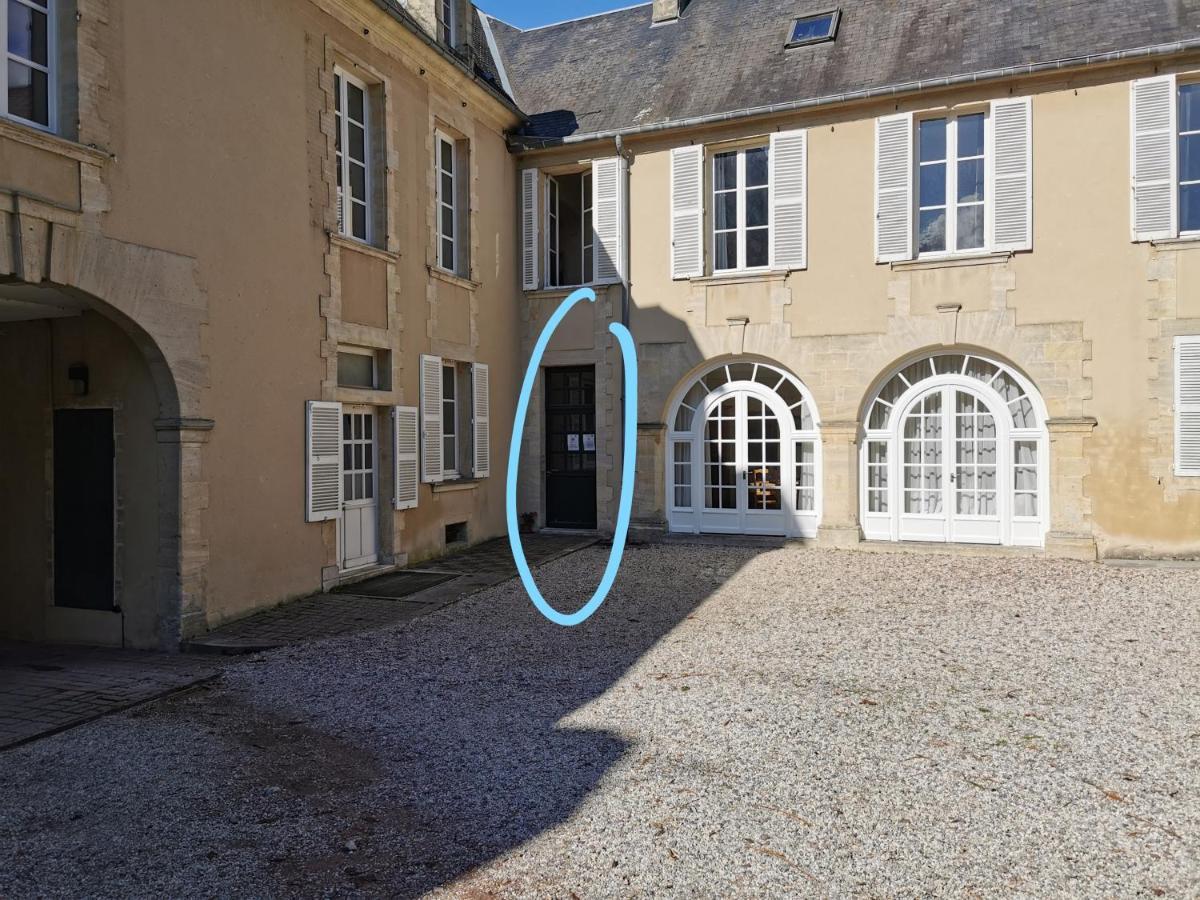 appartement avec vue sur cathédrale classé de tourisme 3 étoiles Bayeux Esterno foto